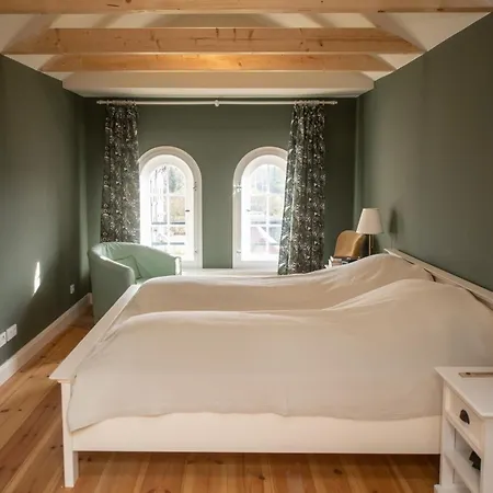Appartement A Refuge Built For A King *